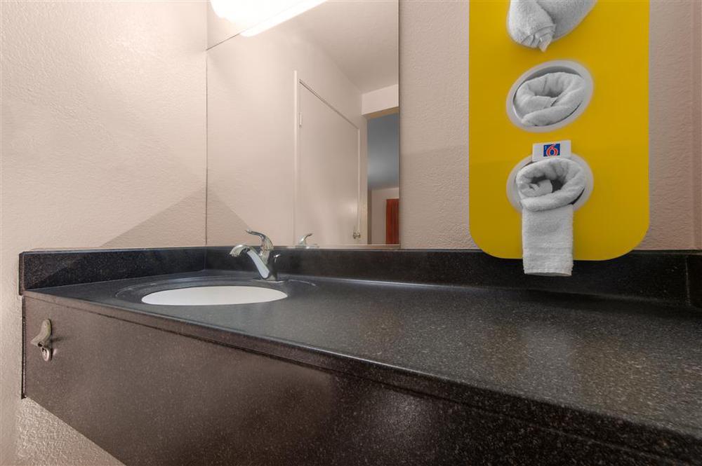 Motel 6-Wethersfield, Ct - Hartford Phòng bức ảnh